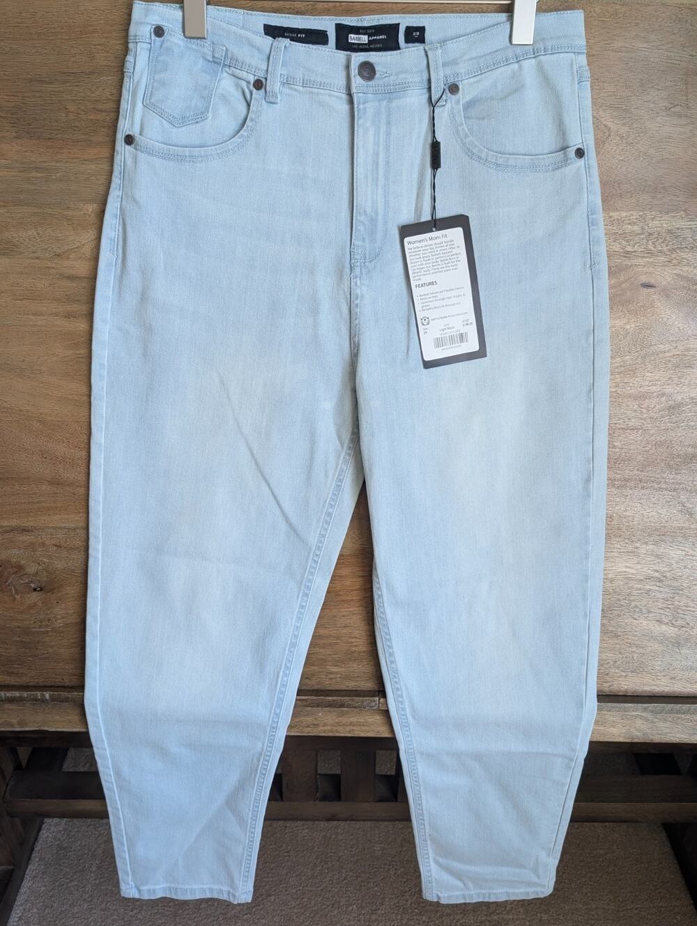NWT Barbell Mom Fit Jeans Womens 29 Blue Flexible Denim Light Wash 5 Pockets